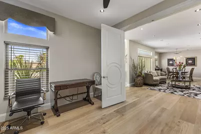 5868 E Onyx Avenue, Paradise Valley, AZ 85253 - Photo 18