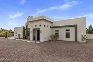 5868 E Onyx Ave, Paradise Valley, AZ 85253 - Photo 2