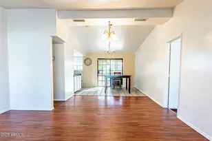 2033 W Palo Verde Dr, Phoenix, AZ 85015 - Photo 8