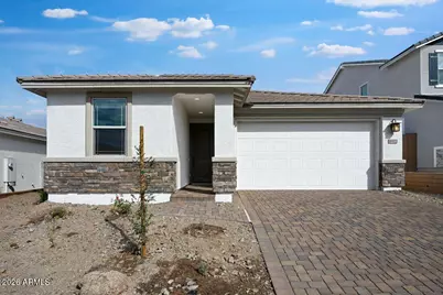 16922 W Thurman Drive, Goodyear, AZ 85338 - Photo 1