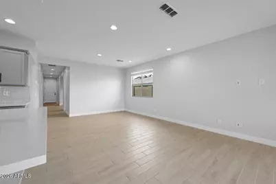 16922 W Thurman Drive, Goodyear, AZ 85338 - Photo 12