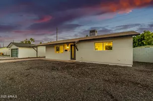 8225 E Crestwood Way, Scottsdale, AZ 85250 - Photo 34