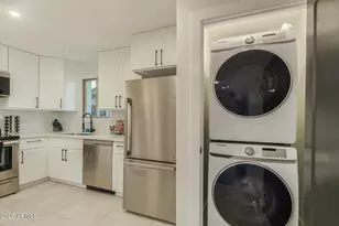 8225 E Crestwood Way, Scottsdale, AZ 85250 - Photo 24