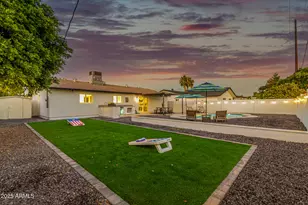 8225 E Crestwood Way, Scottsdale, AZ 85250 - Photo 28