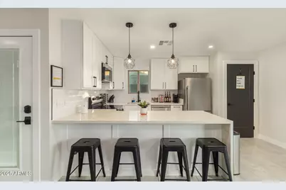 8225 E Crestwood Way, Scottsdale, AZ 85250 - Photo 10