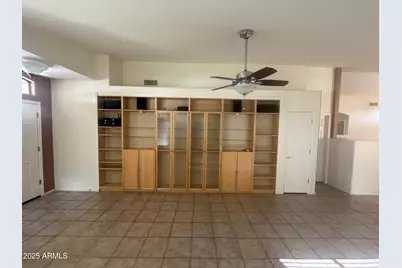 10379 W Tonopah Drive, Peoria, AZ 85382 - Photo 6