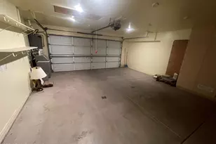 10379 W Tonopah Dr, Peoria, AZ 85382 - Photo 42