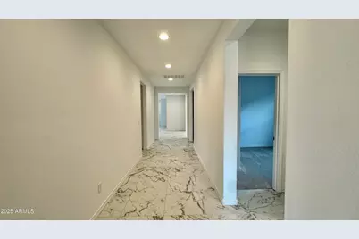 10214 W Indianola Avenue, Avondale, AZ 85392 - Photo 4