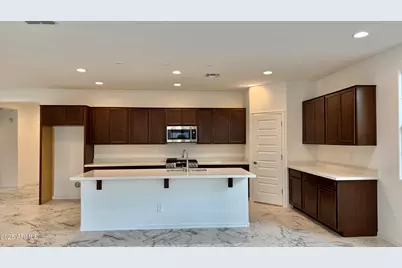 10214 W Indianola Avenue, Avondale, AZ 85392 - Photo 6