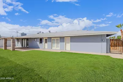 6217 W Fairmount Avenue, Phoenix, AZ 85033 - Photo 30