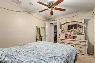 6217 W Fairmount Ave, Phoenix, AZ 85033 - Photo 18