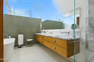 8517 N 48th Pl, Paradise Valley, AZ 85253 - Photo 44