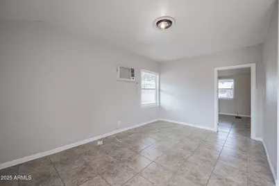 864 E Chandler Boulevard #9, Chandler, AZ 85225 - Photo 4