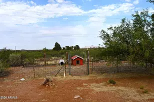 653 E Border Rd, Bisbee, AZ 85603 - Photo 28