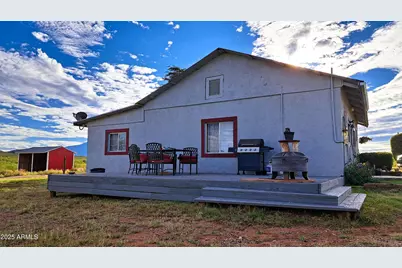 653 E Border Road, Bisbee, AZ 85603 - Photo 1