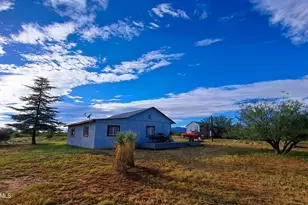 653 E Border Rd, Bisbee, AZ 85603 - Photo 24