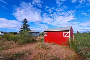 653 E Border Rd, Bisbee, AZ 85603 - Photo 4
