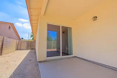 1238 E Fremont Road, Phoenix, AZ 85042 - Photo 14
