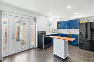 2724 W McLellan Blvd, Phoenix, AZ 85017 - Photo 1