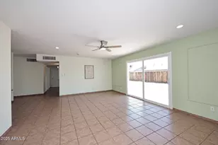 4031 N 81st Ave, Phoenix, AZ 85033 - Photo 10