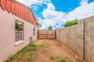 2710 E Amelia Ave, Phoenix, AZ 85016 - Photo 24