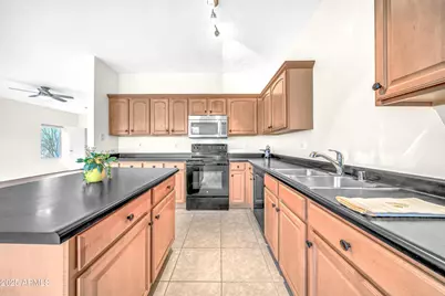 7500 E Deer Valley Road #19, Scottsdale, AZ 85255 - Photo 8