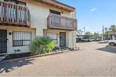 1618 N 32nd Street #5, Phoenix, AZ 85008 - Photo 2