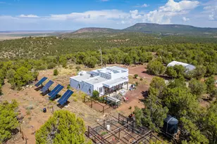 35575 W Pale Moon Rd, Seligman, AZ 86337 - Photo 44