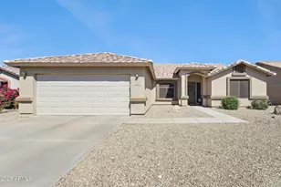 1648 E Desert Ln, Phoenix, AZ 85042 - Photo 1
