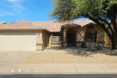 1648 E Desert Lane, Phoenix, AZ 85042 - Photo 1