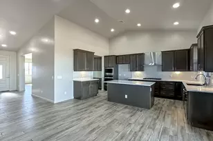 6934 E Vaquero Circle, Hereford, AZ 85615 - Photo 12