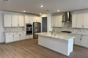 2458 W Maximo Wy, Phoenix, AZ 85085 - Photo 2