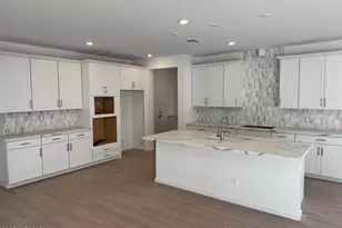 2458 W Maximo Wy, Phoenix, AZ 85085 - Photo 2