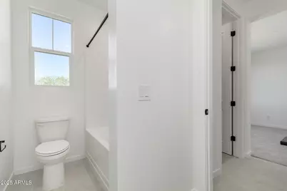 26330 N 24th Glen, Phoenix, AZ 85085 - Photo 32