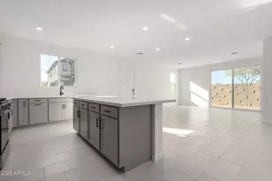 26330 N 24th Gln, Phoenix, AZ 85085 - Photo 10