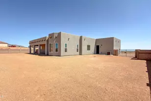 6953 E Vaquero Circle, Hereford, AZ 85615 - Photo 28