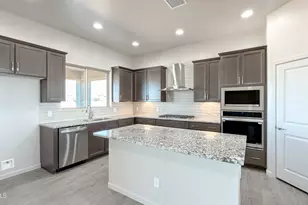 6953 E Vaquero Circle, Hereford, AZ 85615 - Photo 6
