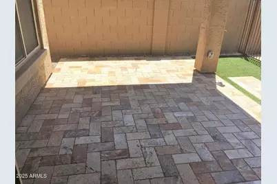 27484 N 175th Drive, Surprise, AZ 85387 - Photo 8