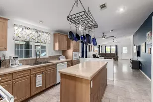 201 S Greenfield Rd, Mesa, AZ 85206 - Photo 8