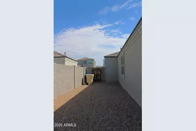 30983 W Cheery Lynn Road, Buckeye, AZ 85396 - Photo 18