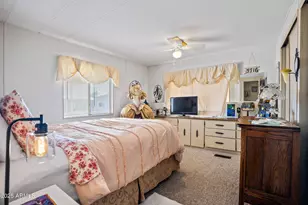 305 S Val Vista Dr, Mesa, AZ 85206 - Photo 12