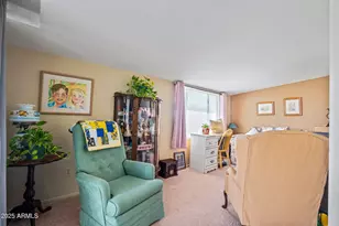 305 S Val Vista Dr, Mesa, AZ 85206 - Photo 1