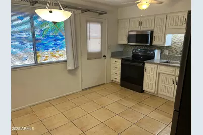 12810 N 113th Avenue #8, Youngtown, AZ 85363 - Photo 8