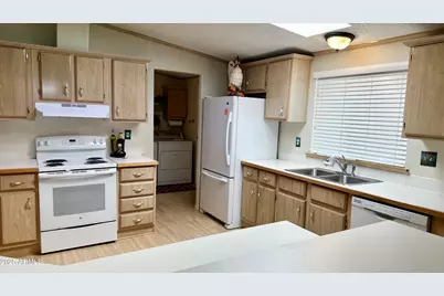 834 S Meridian Road #76, Apache Junction, AZ 85120 - Photo 38