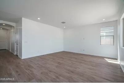 15776 W Georgia Drive, Surprise, AZ 85379 - Photo 10