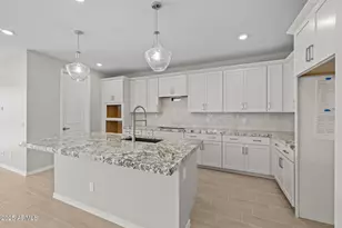 18945 W Monterosa St, Litchfield Park, AZ 85340 - Photo 6