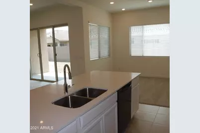 16755 W Sand Hills Road, Surprise, AZ 85387 - Photo 14