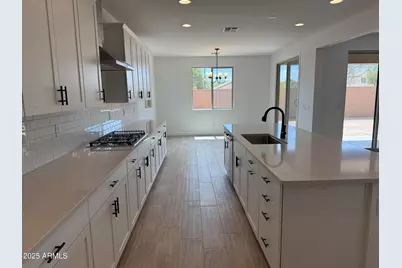 40563 W Michaels Drive, Maricopa, AZ 85138 - Photo 2