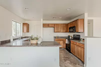 1492 S 218th Lane, Buckeye, AZ 85326 - Photo 10