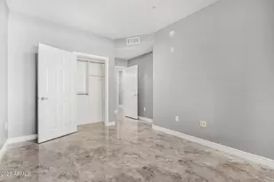 5450 E Deer Valley Dr, Phoenix, AZ 85054 - Photo 20